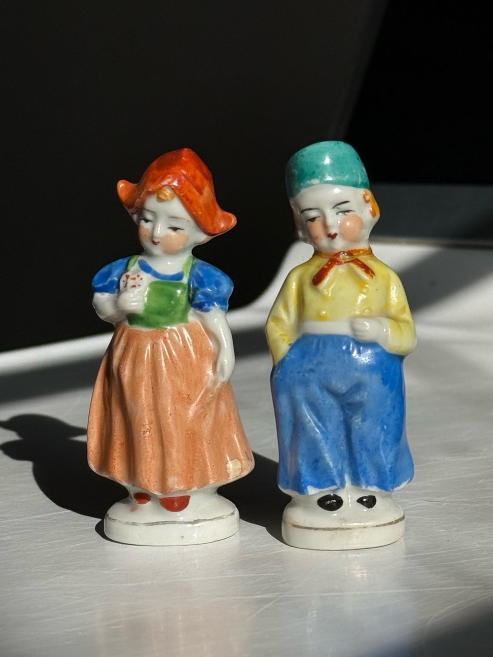 Set of 2 MCM Traditional Dutch Couple Porcelain Ceramic Figurines by K.L. JAPAN